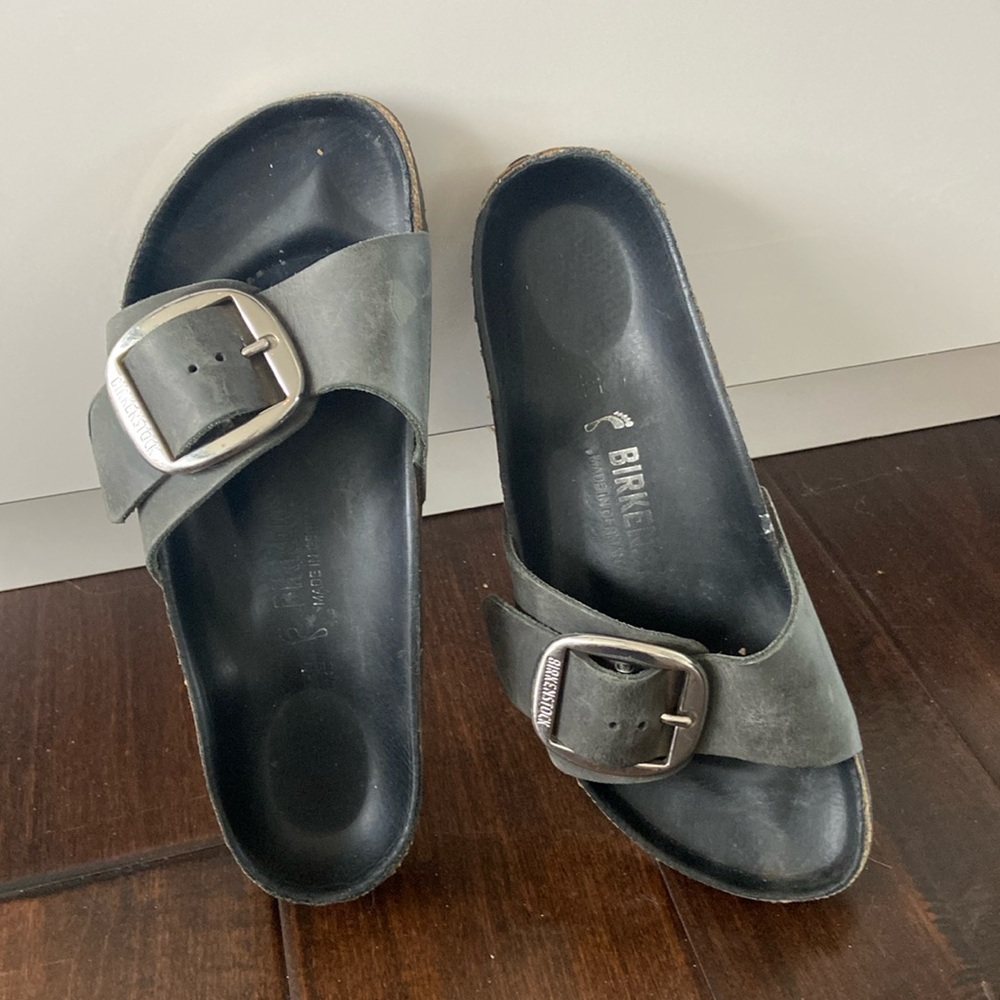 Birkenstock Madrid big buckle charcoal